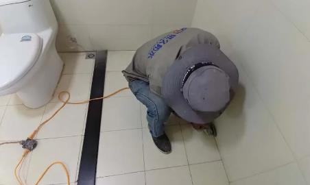 麻栗坡卫生间补漏